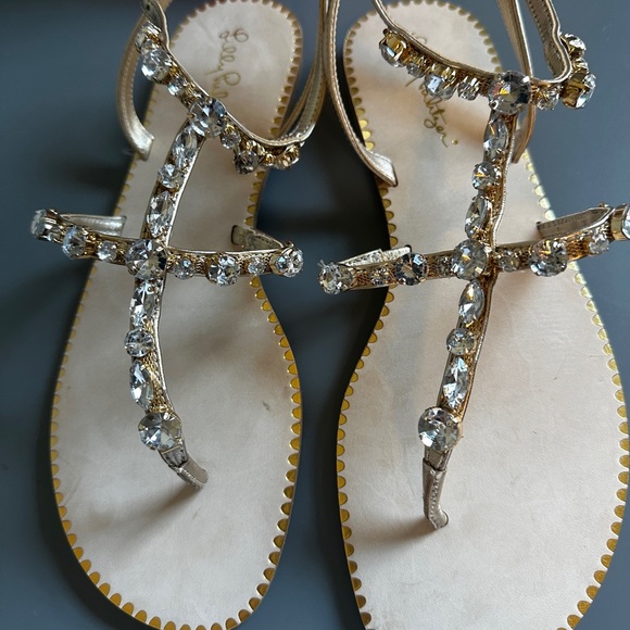 BNIB Lilly Pulitzer gold metallic Abby sandals size 9 - Picture 2 of 8